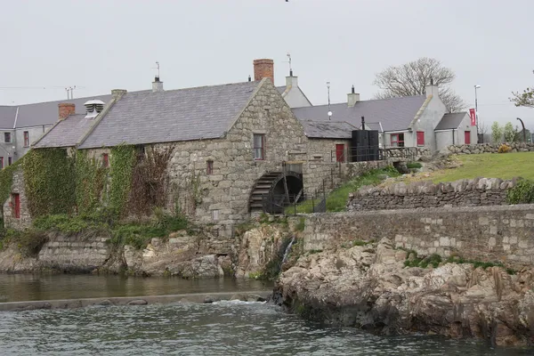 Annalong – Fischereihafen unter den Mournes