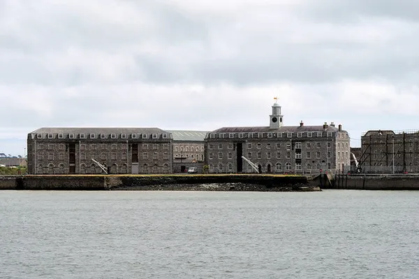 Haulbowline Island – la base navale di Cork