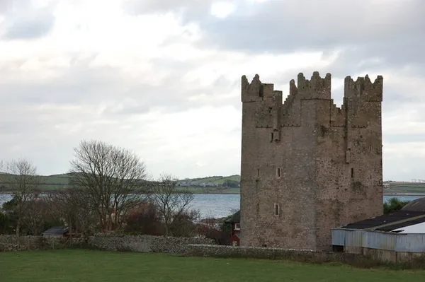 Kilclief Castle – der älteste Turm von Down