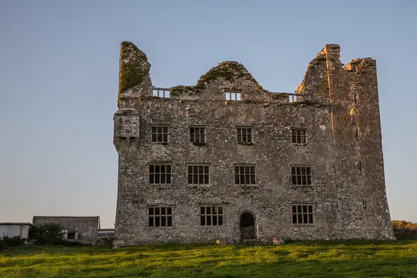 Leamaneh Castle – il rudere di Red Mary nel Burren