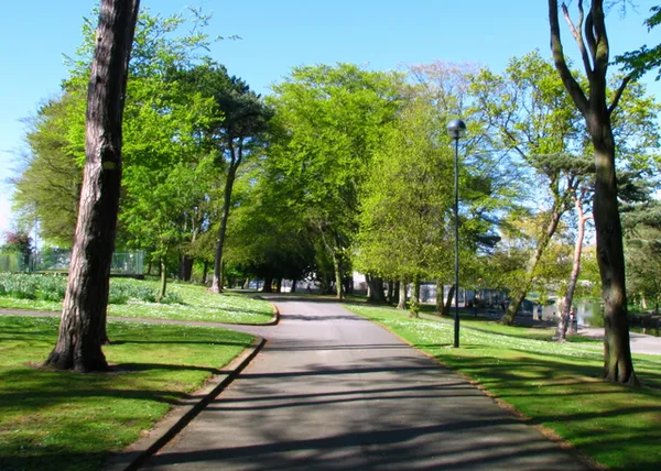 Ward Park – Bangors U-Boot-Geschütz und Voliere